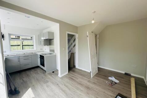 Florence Close, Bedworth photo 4