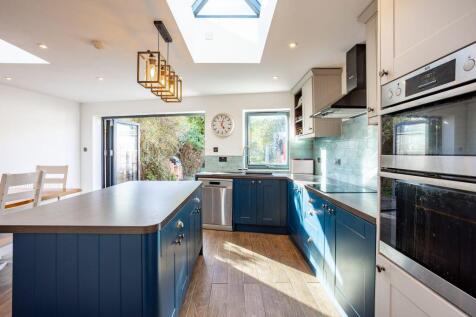 Final-29 - 3 bedroom semi-detached (house) at Se