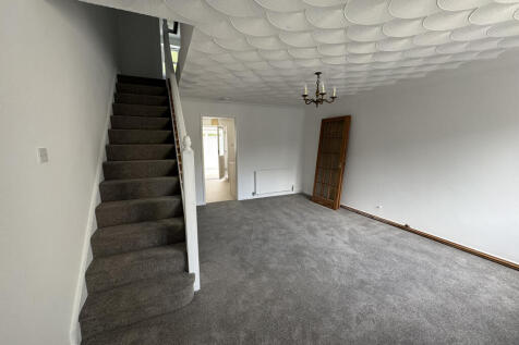 Living room.jpeg