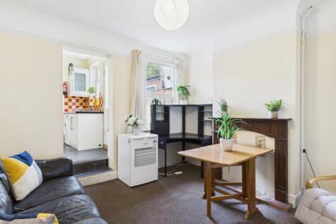 Portersfield Road photo 3