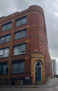 1 Bedroom Apartment For Let - No Parking - NOW AV