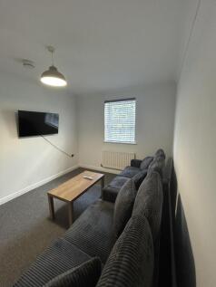 Kingfisher Way, Loughborough photo 2
