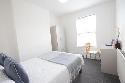27/28 - Portland Street - Student House photo 4