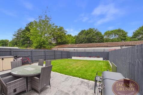 Vicarage Farm Drive