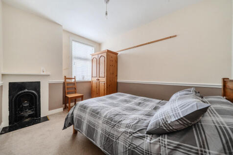 1333858-7-688b613...