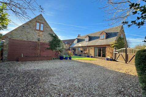 Melton Mowbray, LE14 - property photo
