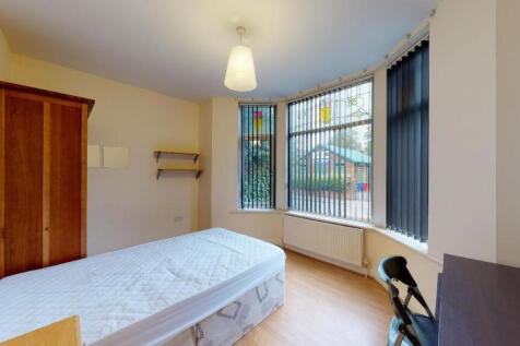 £173pppw ALL BILLS INC Heaton Road, Withington photo 3