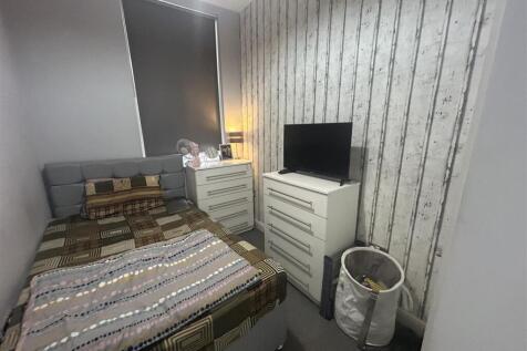 Room 3.jpg