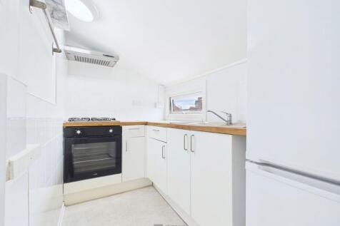 25C, Lowcay Road, Southsea, PO5 photo 4