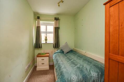 Flat 3 Maypole Court-5.jpg
