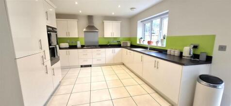 KITCHEN AND DINING ROOM