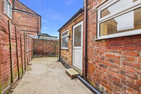 Rear Courtyard