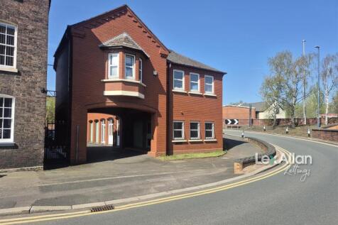 Lower High Street Stourbridge 2.jpg