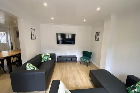 Moorhen Way, Loughborough photo 4