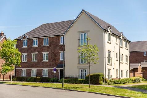 Crawley, RH10 - property photo