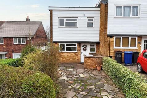 Newcastle, ST5 - property photo
