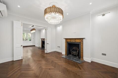 Brompton Square, Knightsbridge, London SW3 photo 3