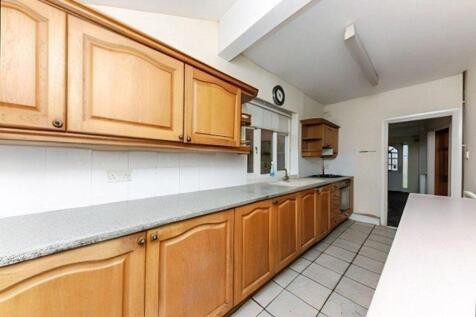 Kitchen pic 2