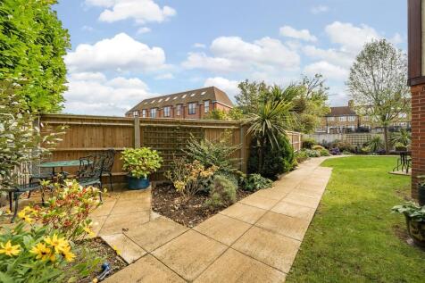 Gardens (2).jpg
