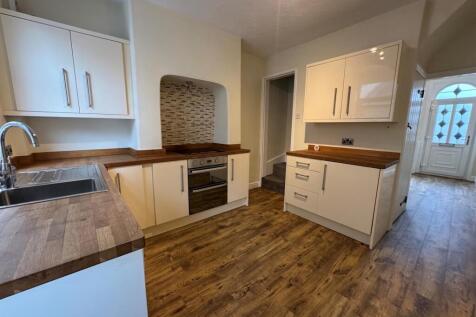 Park Road, Leek photo 4