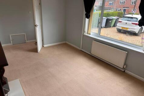 Willoughby Road, Stamford, PE9 photo 3