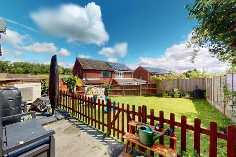 Peebles Avenue Rear Garden
