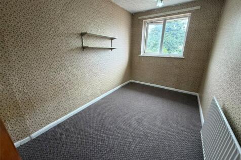 Stourmore Close, Willenhall, WV12 photo 4