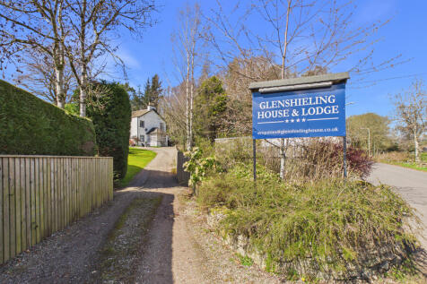 CAM03185G0-PR0141-STILL027