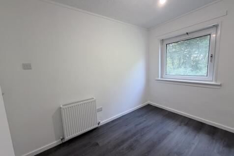 Spruce Road, Abronhill, Cumbernauld, North Lanarkshire photo 4