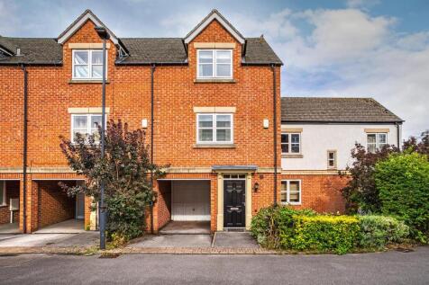 Click to visit Rightmove listing