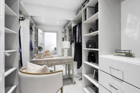 Dressing Room