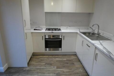 Northwick Close, Great Denham, MK40 photo 4