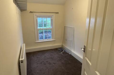 Nanpantan Road, Loughborough, Leicestershire, LE11 3YE photo 3