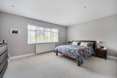 1290471-8-683d99e...