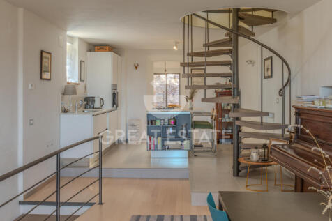 Interno