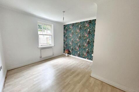 42a Bullers Green, Morpeth, Northumberland, NE61 1BF photo 5
