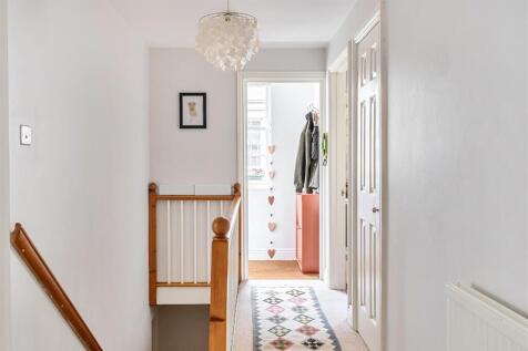 Entrance Hallway.jpg