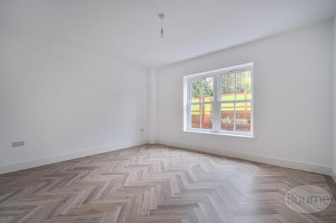 2eec0f62-1021-428...