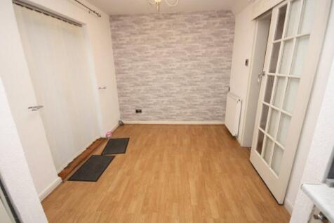 Woodhouse Road, Guisborough, North Yorkshire, TS14 photo 4