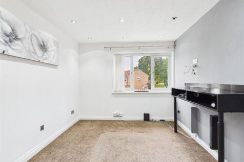 Hurn Way, Coventry, CV6 6LF photo 4