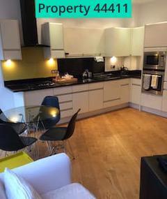 fully fitted kitchen