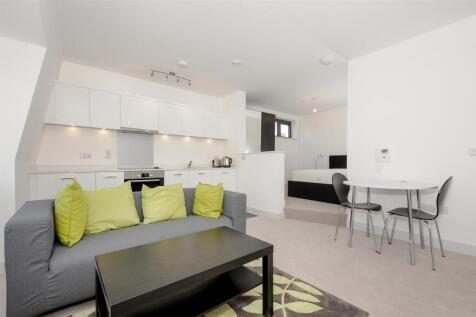 Kitchen sitting room 1.jpg