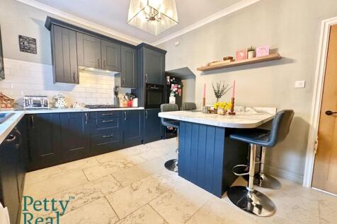 Click to visit Rightmove listing