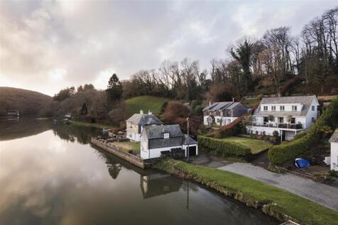 BR-46 estuary view of house.jpg