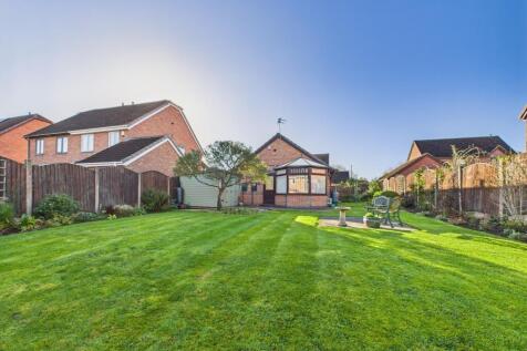 CAM02871G0-PR0634-STILL022