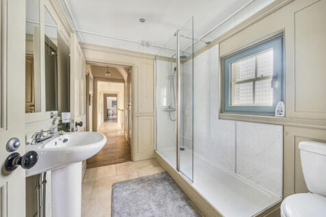 1316560-28-685e87...