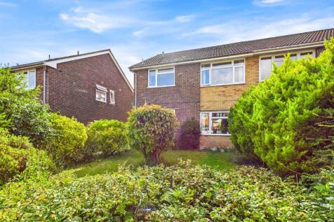 Alton, GU34 - property photo