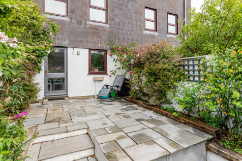 A05 - 13 Museum Court Off Fore Street Kingsbridge 