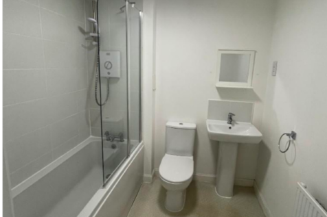 Main Bathroom