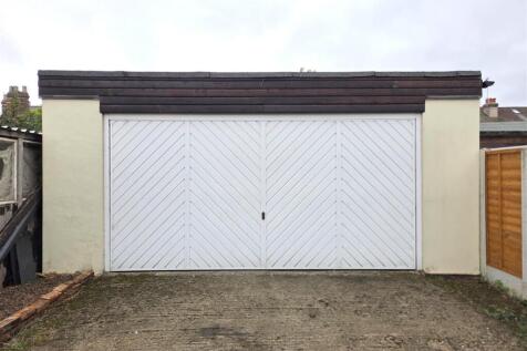 Rear Garage